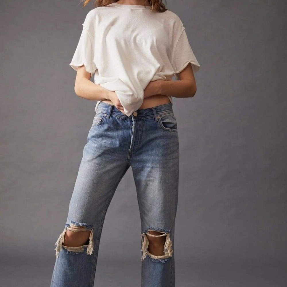 Free people Maggie Midrise straight leg boyfriend fit jeans size 30 butt…